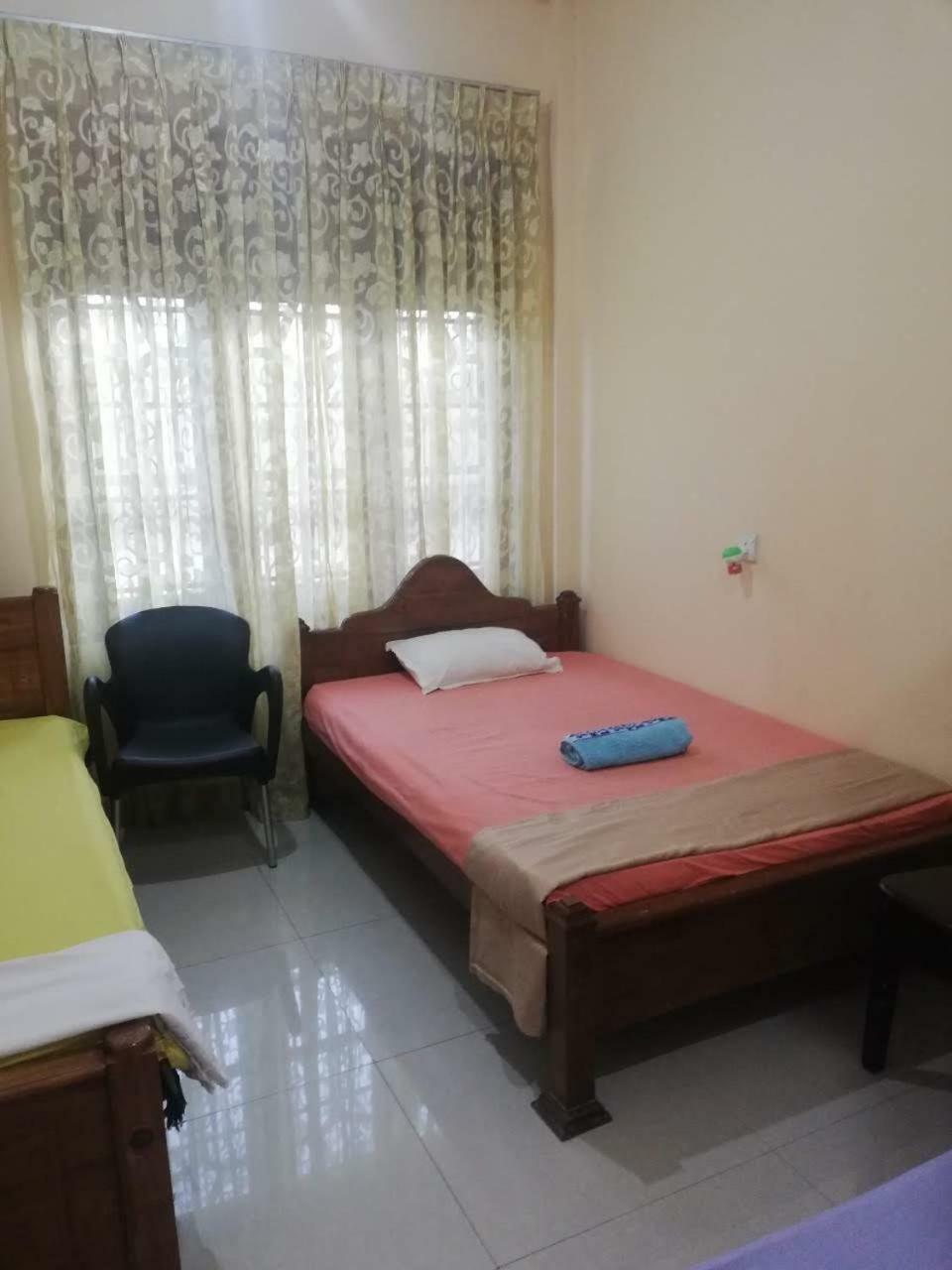 Golden Town Hostel タンガラ エクステリア 写真
